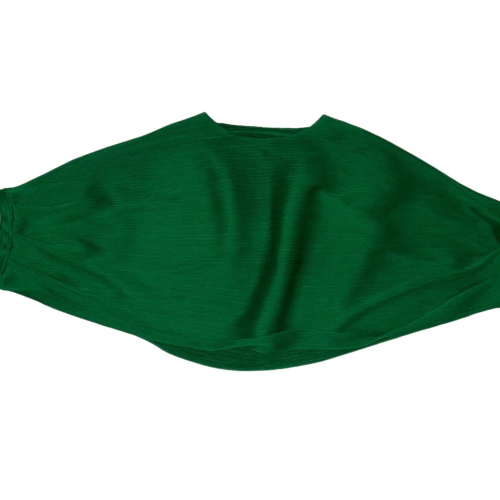 Green Scarf, Cloth
